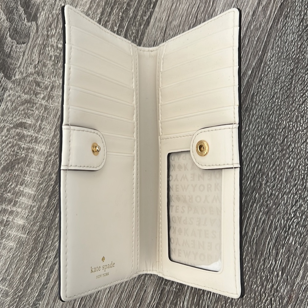 Kate Spade Wallet - Picture 3 of 3